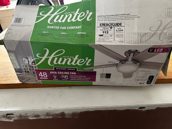 Photo Hunter 48 inch ceiling fan New in Box $100