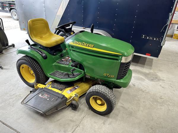 Photo John Deere GT235 Garden Tractor with 48 Deck  Rear Tiller $3,500