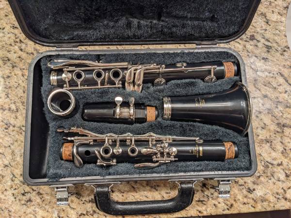 Photo Yamaha 20 clarinet $175