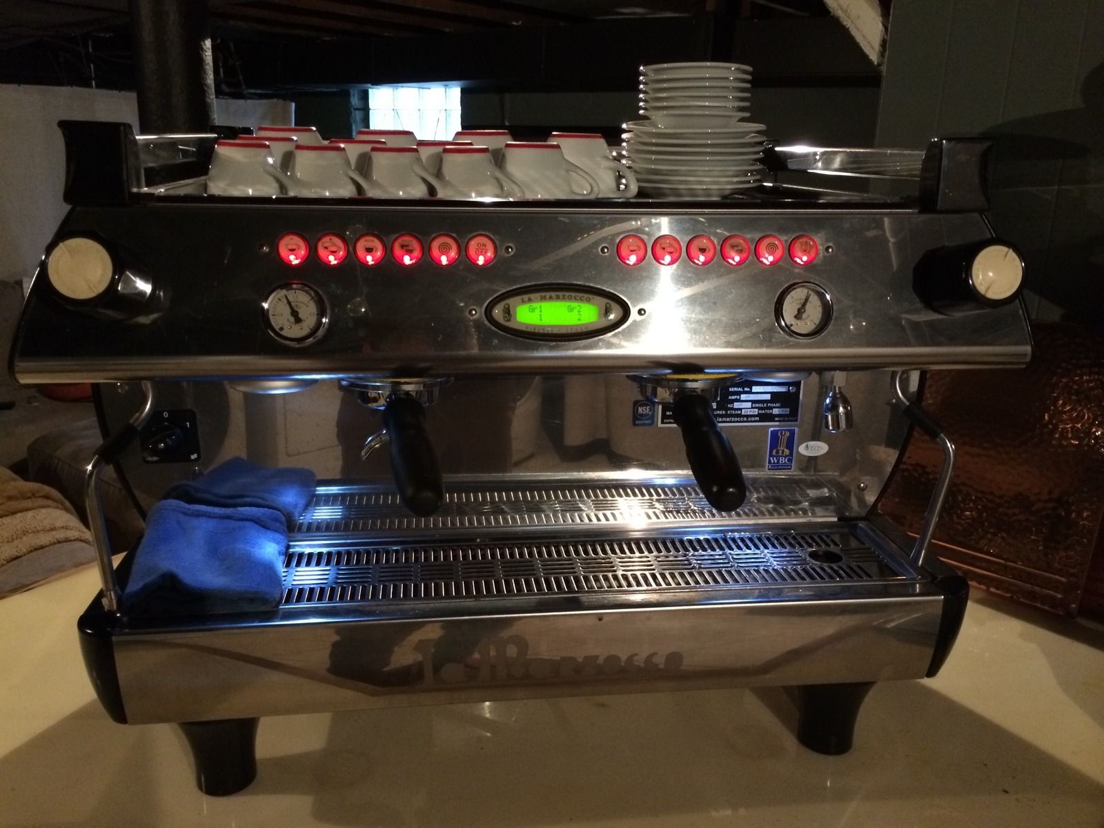 Photo La Marzocco GB5 2AV Coffee Machine