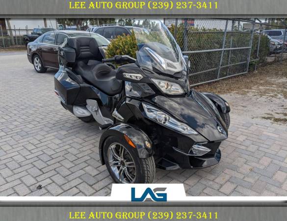 Photo 2010 Can-Am Spyder Roadster RT-S $10,000