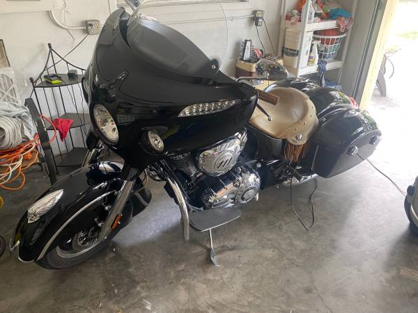Photo 2014 Indian Chieftain $11,999