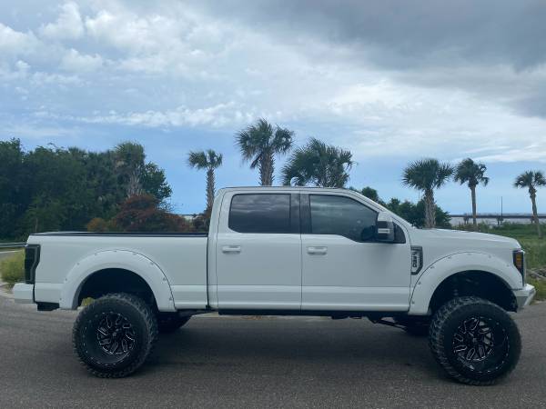 Photo 2017 Ford F-350 Lariat DIESEL 4X4 BedLiner TOW PACKAGE NewTires LIFTED $59,900