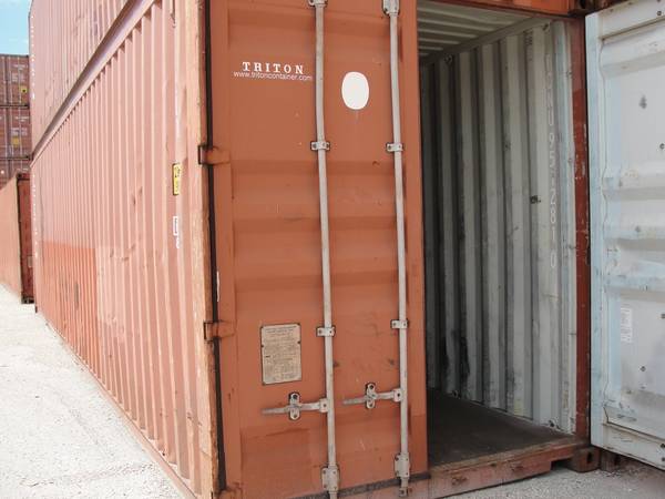 20, 40. 45 FT USED STORAGE CONTAINERS FOR SALE IN THE WEST COAST FL