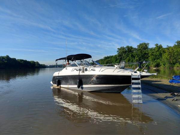 Photo FRESH WATER ONLY Regal Commodore 2765 wEVERYTHING $43,750