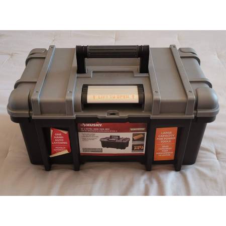 Photo Husky 22-in Extra Wide Lockable Tool Box $30