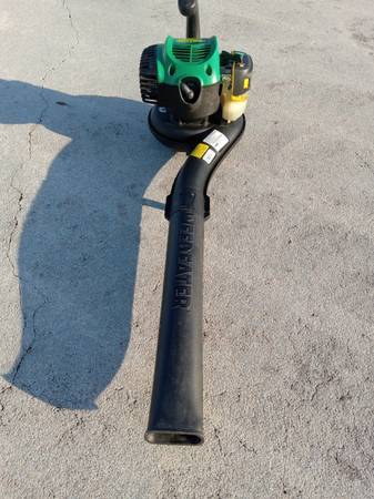 Photo Leaf Blower Weed Eater 2-Cycle Gas Unit $75