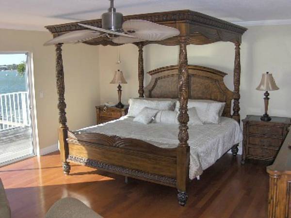 Photo Luxury King size 6-Piece bedroom set CANOPY OPTIONAL $5,999