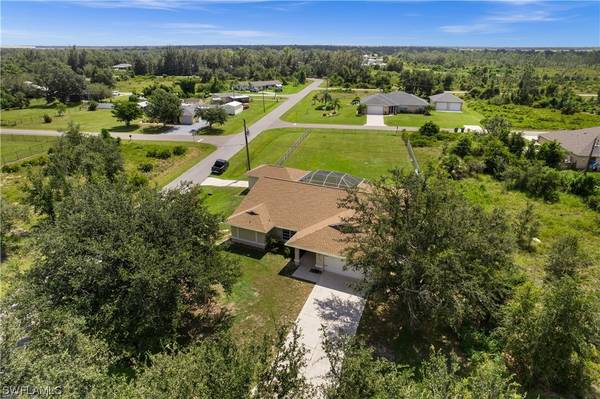 Make it yours Home in Punta Gorda. 3 Beds, 2 Baths $500,000