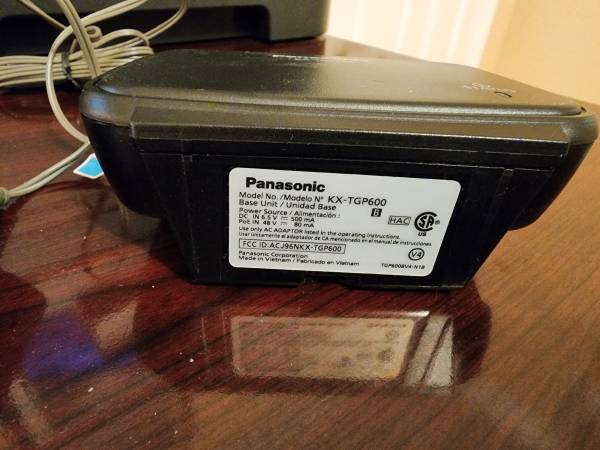 Photo Panasonic KX-TGP600 DECT System $15