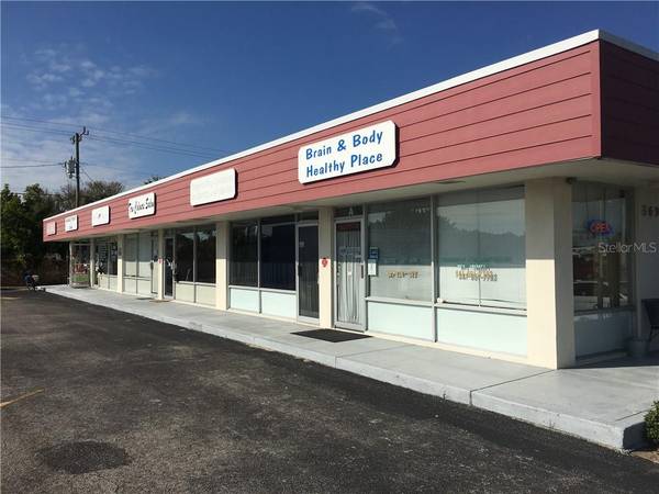 Photo Port Charlotte Storefront on Tamiami for Rent $655
