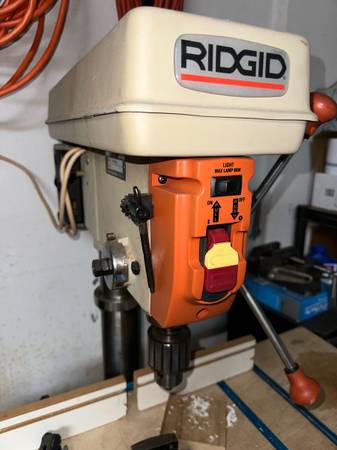 Photo Ridgid Drill Press floor model $280