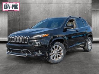 Photo Used 2017 Jeep Cherokee Overland for sale