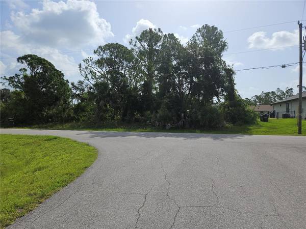 Photo Where the heart is - Affordable SW Florida land $28,400