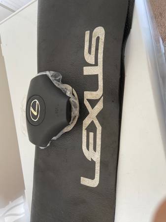 Photo lexus-gs300 air bag-2000-2007 $225