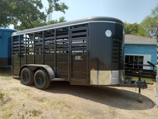 Photo 16 ft stock trailer $8,995