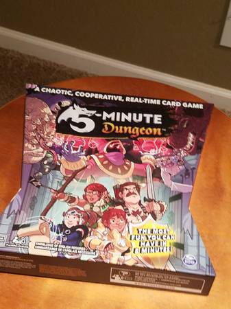 Photo Dungeons and Dragons 5 minute boardgame $20