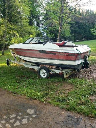1989 Regal 18 Foot Power Boat wTrailer $500