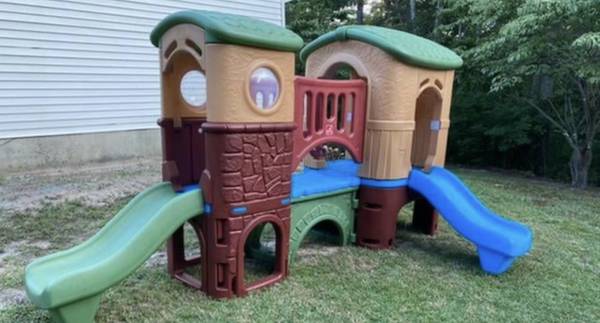 Photo Step 2 Clubhouse Climber Playground $900