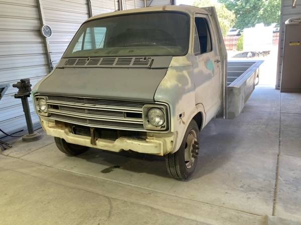 Photo 1977 Dodge Cab-over Flatbed Truck $3,000