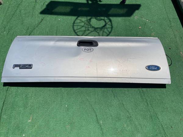 Photo 2004-2008 OEM FORD F150 TAILGATE LIFTGATE ASSEMBLY $150