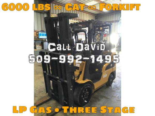 Photo 2018 Cat Forklift Cushion Tire 4 Wheel Sit Down Three Stage