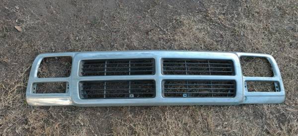 Photo Dodge Truck Grille $99