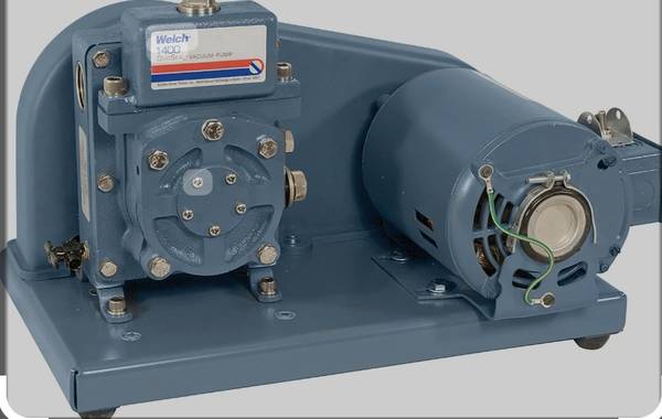 Photo DuoSeal Vacuum Pump, 115V 60Hz 1 PH, Model 1400B-01 $1,200