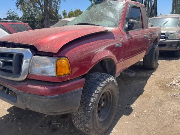Photo Ford 2004 Ranger XLT 2WD 6CYL 3.0 Parting out