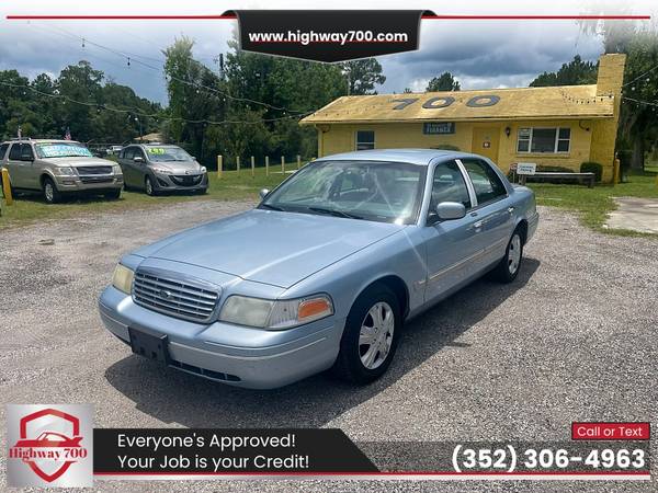 Photo 2001 Ford Crown Victoria 106,000 Guaranteed Financing Zero Down (Highway 700 Used Cars)