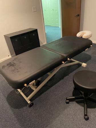 Photo Electric massage table $675
