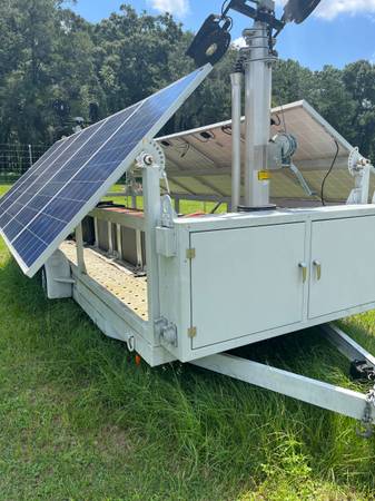 Photo Mobile Solar Generator Trailer - 12 KW Continuous Power $20,000