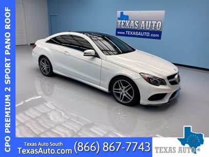 Photo Used 2017 Mercedes-Benz E 400 Coupe for sale