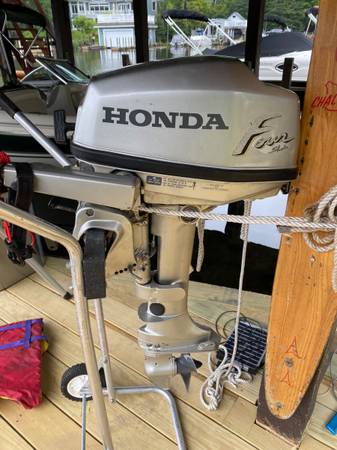 Photo 5 HP Honda Outboard $750