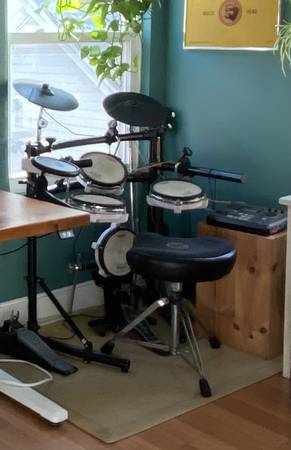 Photo Roland TD-8 Electronic Drums - $750 OBO $750