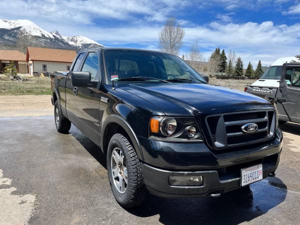 Photo 2005 f150 fx4 4x4 5.4L triton v8 $5,200