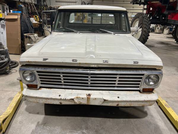 Photo 1972 Ford f-250 $2,000