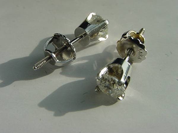 12 Ct Round Cut Diamond 14KWG Screw back Earrings $350