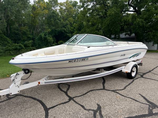 Photo 1996 Sea Ray 175 Bow Rider, 3.0 Merc, New Bellows and Gimbal $5,995