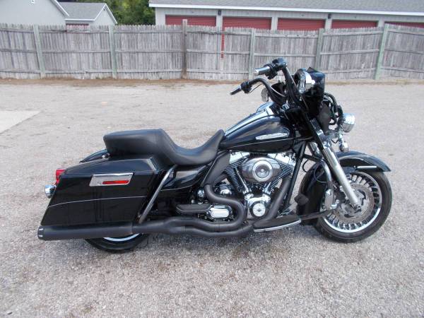 Photo 2012 Harley Davidson Ultra Limited 103cu. $6,650