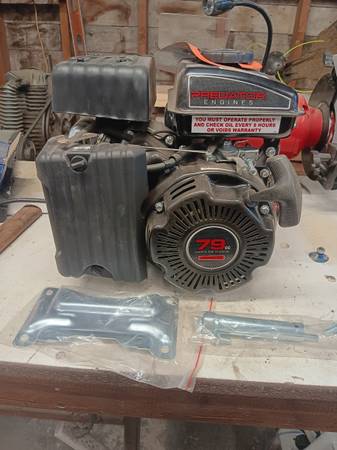 Photo 79 cc Predator horizontal shaft motor $125