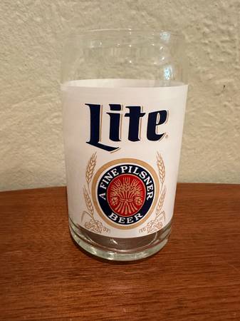 Photo Miller Lite Retro Beer Can Glass $10
