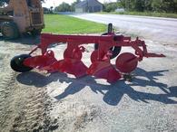 International fast hitch plow $250 | Garden Items For Sale | Dayton, OH ...