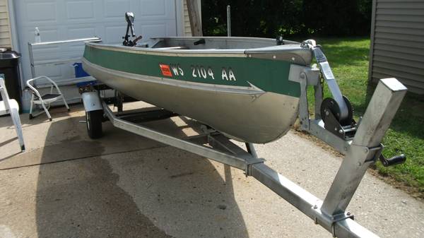 14 ft. fishing boat wtrailer  troll motor $575