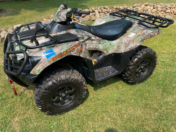 Photo Beautiful 2016 Kawasaki Brute Force 750 VTwin with Winch Only 1350 Miles $6,900