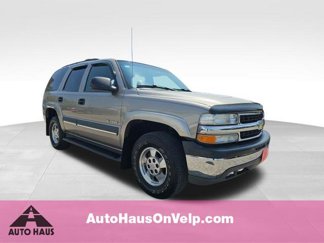 Photo Used 2002 Chevrolet Tahoe LS w Trailer Pkg for sale