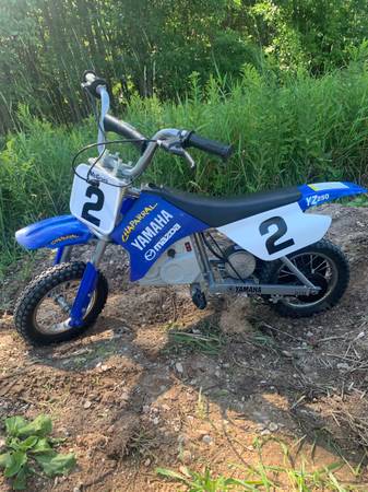 Photo electric dirt bike 24volt $200
