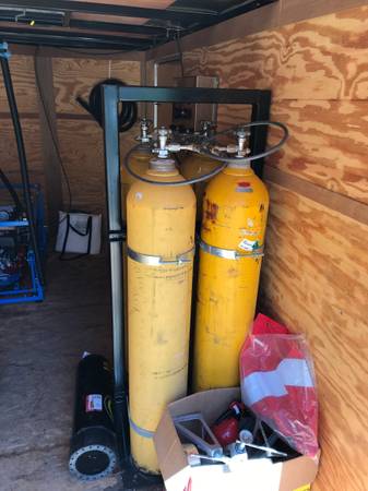 Photo scuba air compressor in trailer $12,000