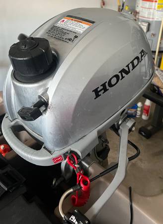 Honda 2.3 HP outboard motor for sale $700