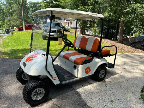 Photo 2007 EZ-GO Golf Cart $6,250